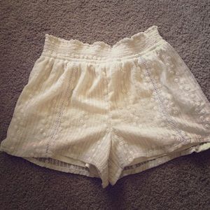 Cream lace shorts
